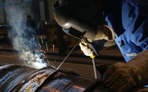 Alemanha dá melhor mês à indústria europeia desde 2018