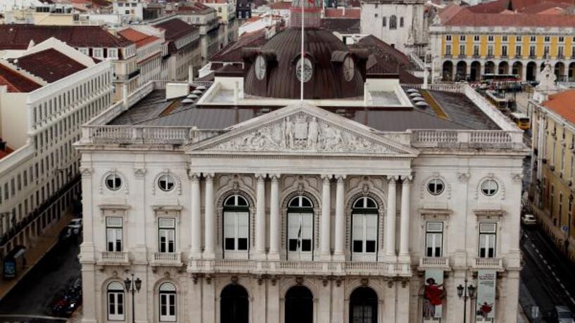 Mais de duas centenas de câmaras cobram derrama em 2019. Saiba quais