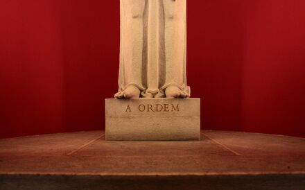 Mais de 100 advogados pedem à Ordem referendo sobre o futuro da Caixa de Previdência