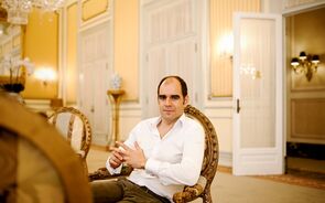 António Simões recebe bónus de 2,5 milhões do Santander