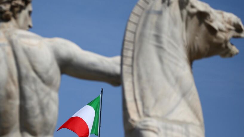 Nova leitura confirma recessão em Itália mas quebra menos brusca