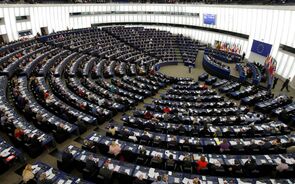 Parlamento Europeu aprova orçamento plurianual da União Europeia