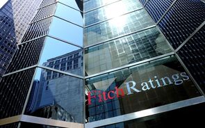 Fitch: Pressão na rentabilidade pode acelerar consolidação na banca
