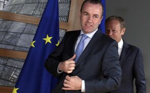 'Plano B' da União Europeia pode excluir Polónia e Hungria da bazuca contra a covid