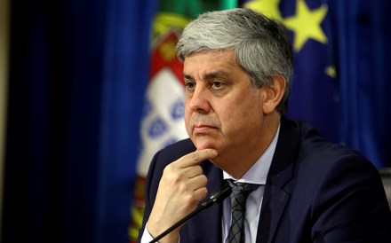 Só quatro países crescem menos que Portugal