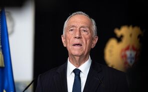 Marcelo promulga redução do IVA na compra de máscaras e gel desinfetante