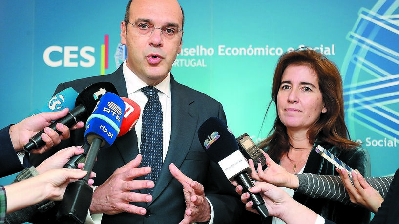 Doentes crónicos têm falta justificada ao trabalho. Mas é paga?