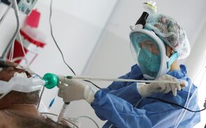 Portugal com mais 81 mortes por covid-19 e descida recorde nos casos ativos