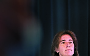 Precários temem que novo apoio não chegue ao valor dos antigos