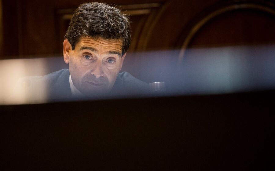 O Novo Banco, liderado por António Ramalho, ainda pode pedir perto de 900 milhões de euros, no âmbito do mecanismo de capital contingente.
