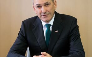 Primeiro-ministro esloveno dá os parabéns a Trump pela reeleição