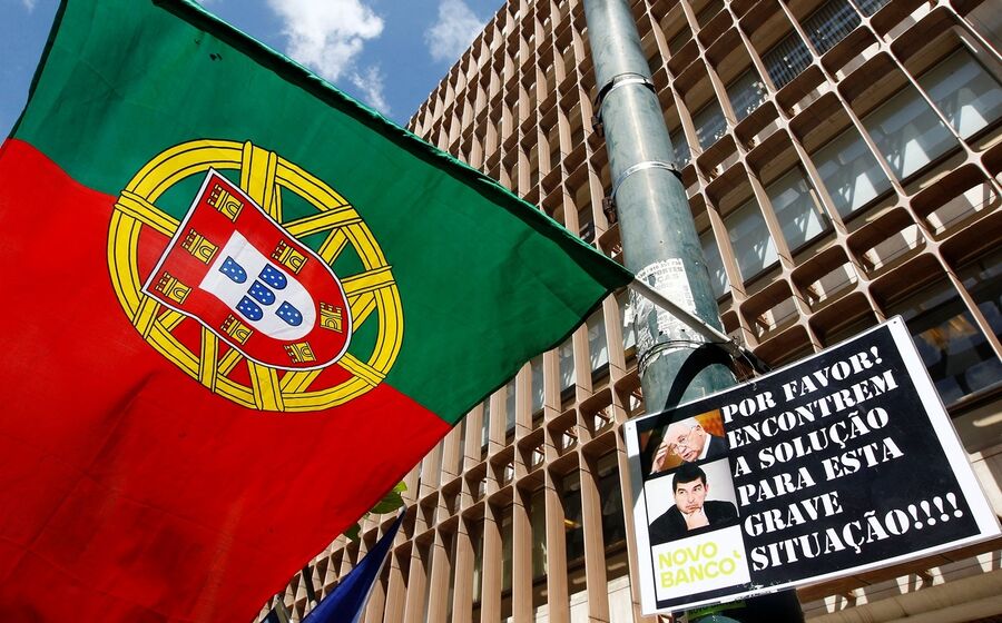 Em 2019, os peritos nomeados pela Ordem dos Advogados concluíram que há indícios de atos ilícitos nas vendas de produtos do BES e do Banif.