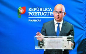 Bruxelas dá flexibilidade orçamental sem dar garantias