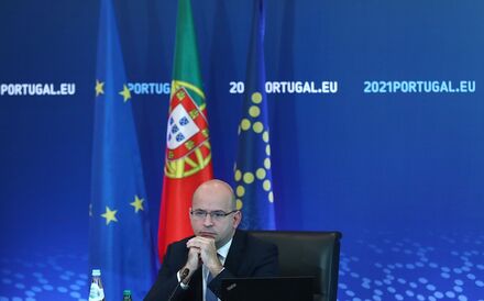 Poupança com juros pode ter os dias contados