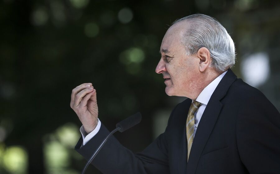 No barómetro de maio da Intercampus, o PSD de Rui Rio desce de 23,3% para 21,7%.