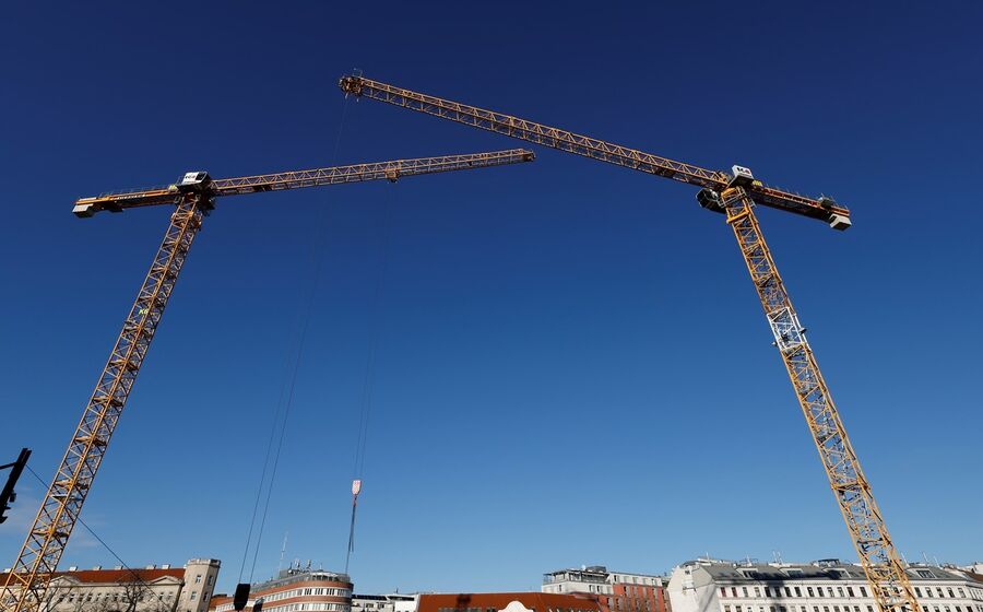 Só em março, segundo o INE, os preços dos materiais para construção de casas novas, face ao mesmo mês de 2021, subiu 15,3%.