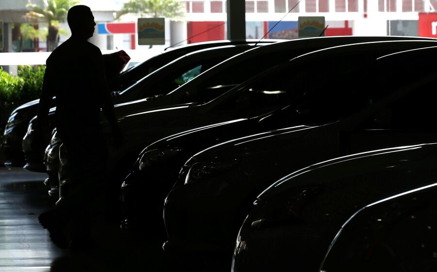 Com os tempos de espera por um veículo novo a chegarem a 8 meses a um ano, a entrega rápida já é um fator decisivo na escolha dos condutores.